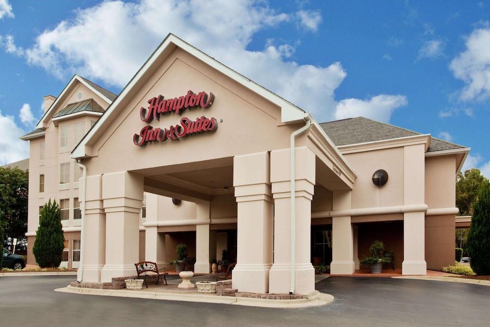 Hampton Inn & Suites Chapel Hill/Durham Eksteriør billede