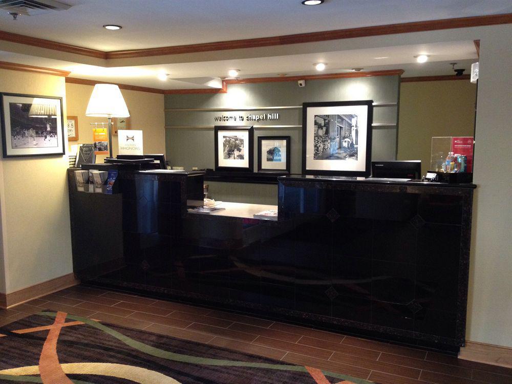 Hampton Inn & Suites Chapel Hill/Durham Eksteriør billede