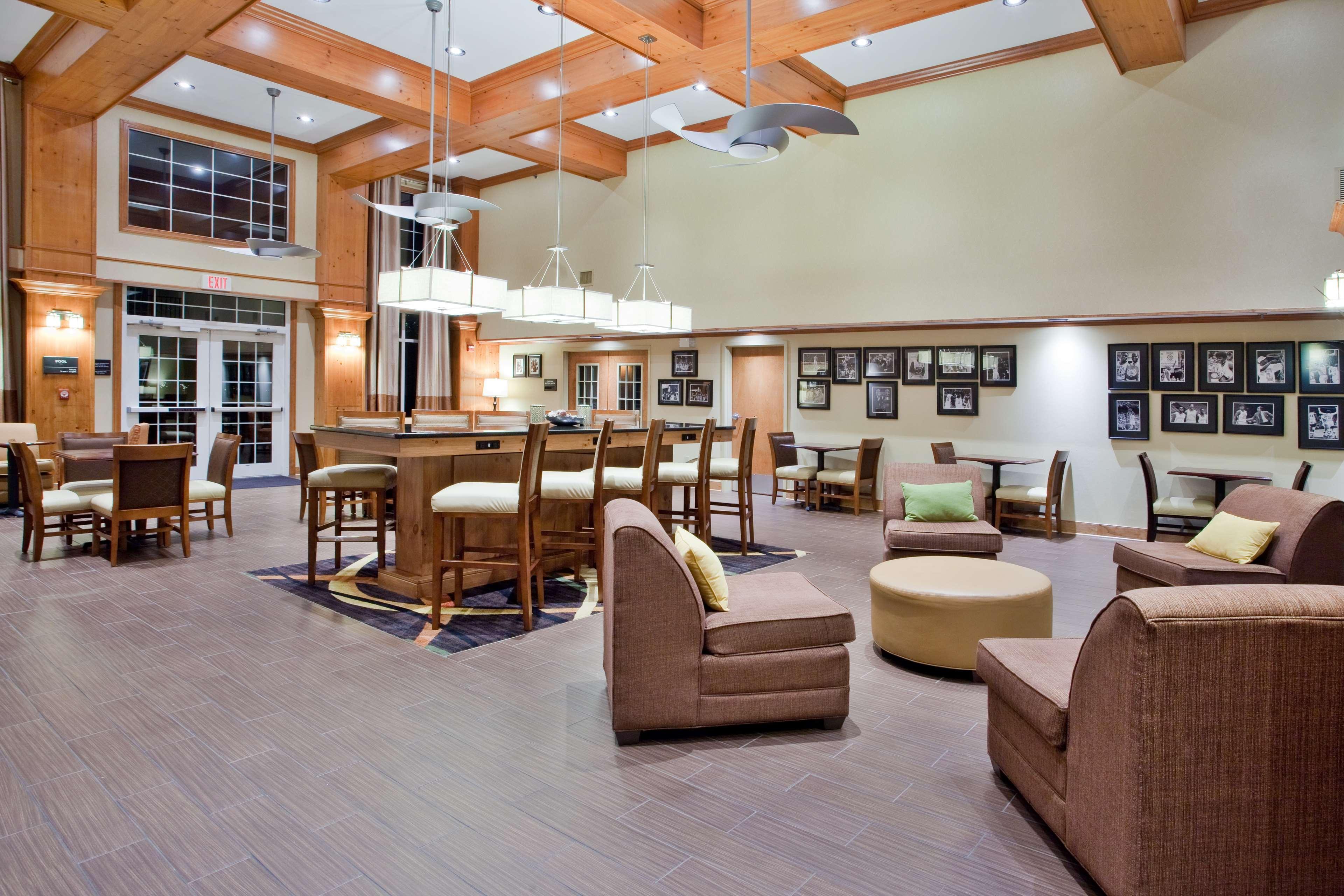 Hampton Inn & Suites Chapel Hill/Durham Eksteriør billede