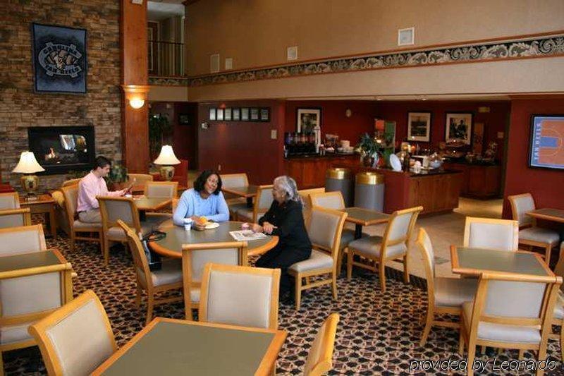 Hampton Inn & Suites Chapel Hill/Durham Restaurant billede